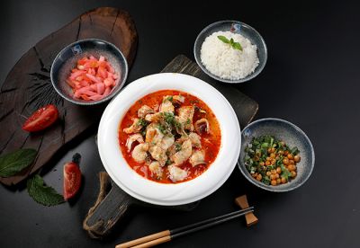 順?biāo)~(yú)館魚(yú)火鍋連鎖店投入成本有哪些?